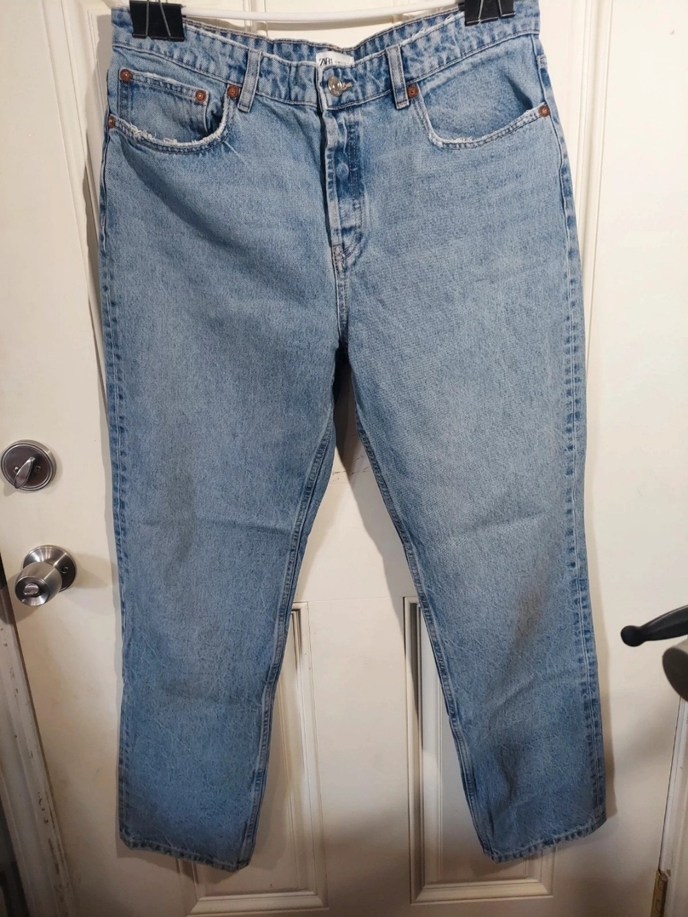Zara Y2K Light Blue Denim Mild Distressed Jeans Size 14